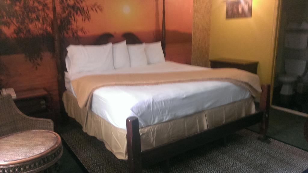 Naugatuck Motor Lodge Phòng bức ảnh
