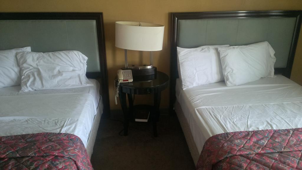 Naugatuck Motor Lodge Phòng bức ảnh