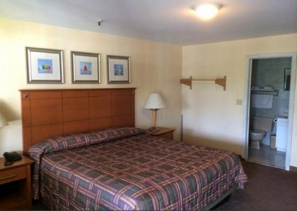 Naugatuck Motor Lodge Ngoại thất bức ảnh
